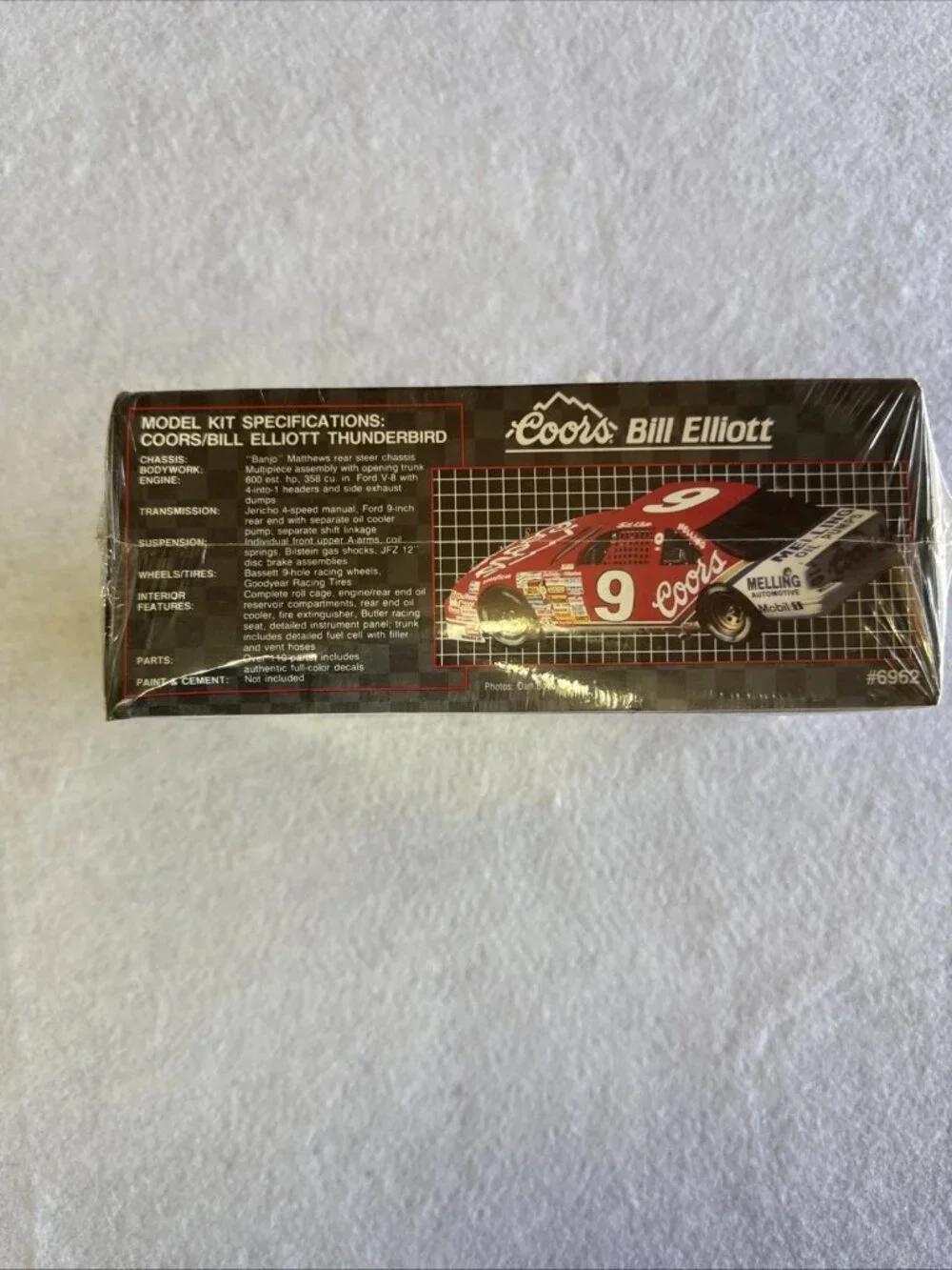 AMT ERTL Bill Elliott Coors Ford Thunderbird Model Kit #6962
